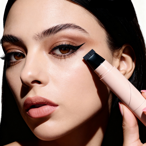 Rotating Eyeliner Stamp